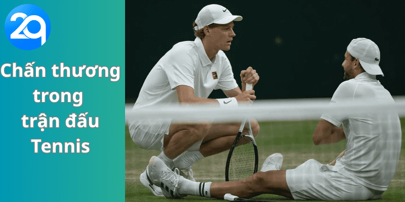 trong trận đấu thể thao tennis , một tay vợt gặp trấn thương phải bỏ cuộc , tình trạng khá hi hữu trong quần vợt